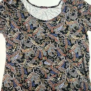 Salaam! Fit and Flair dress. Slightly above the knee w/bell sleeve.  EUC